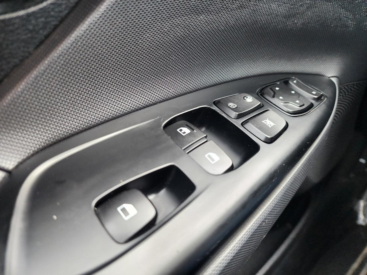 Hyundai Veloster 2.0 6A 2020