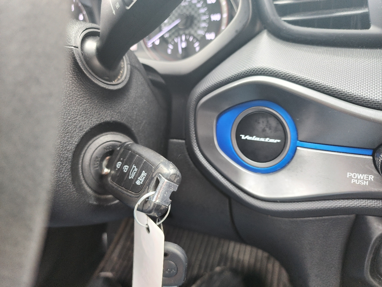 Hyundai Veloster 2.0 6A 2020