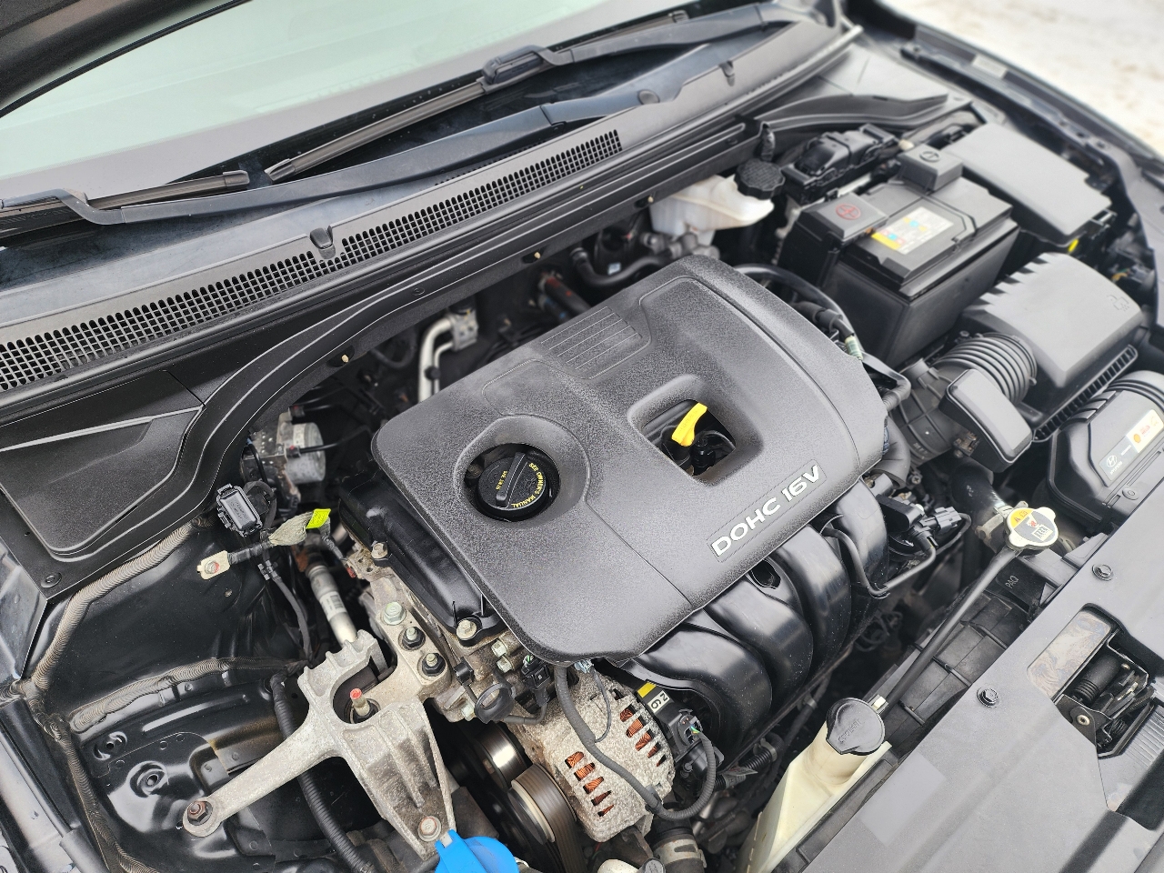 Hyundai Veloster 2.0 6A 2020