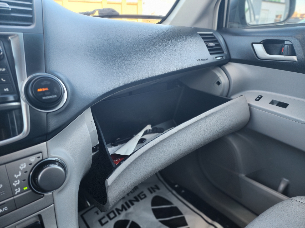 Toyota Highlander Base 4WD 2013