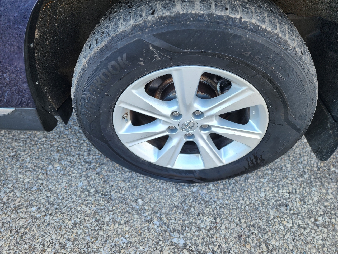 Toyota Highlander Base 4WD 2013