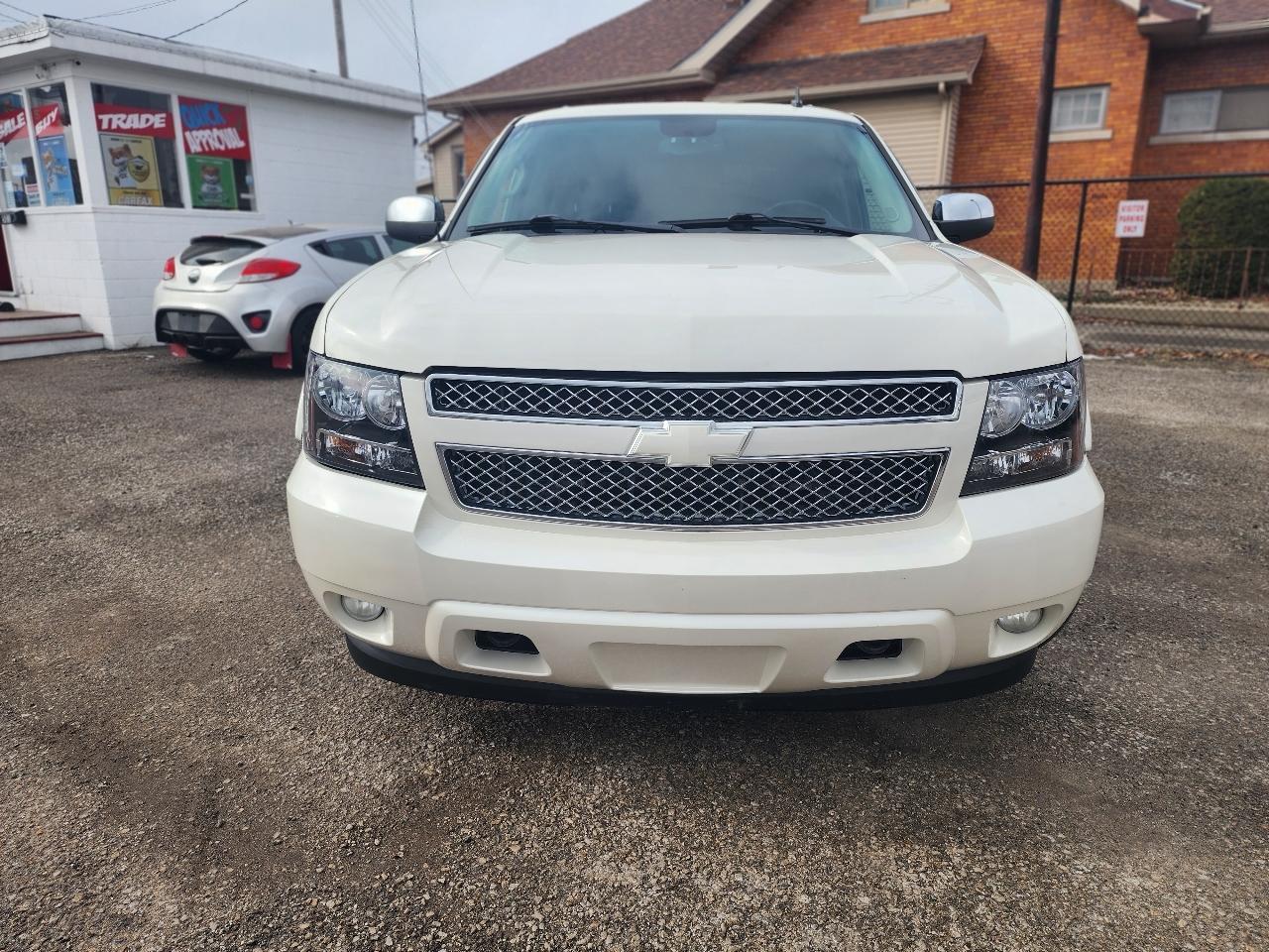 Chevrolet Avalanche LTZ 4WD 2010