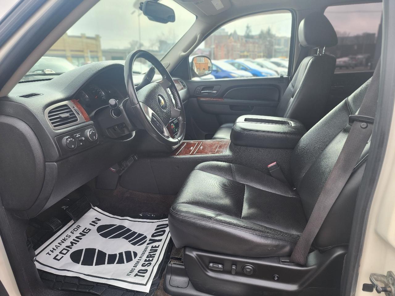 Chevrolet Avalanche LTZ 4WD 2010