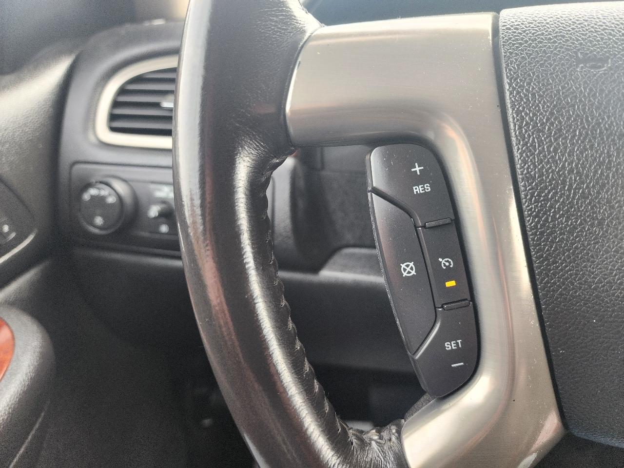 Chevrolet Avalanche LTZ 4WD 2010