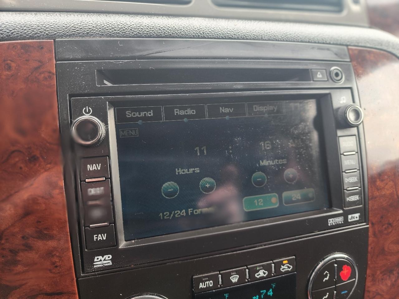 Chevrolet Avalanche LTZ 4WD 2010