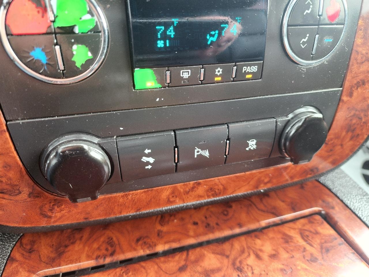 Chevrolet Avalanche LTZ 4WD 2010