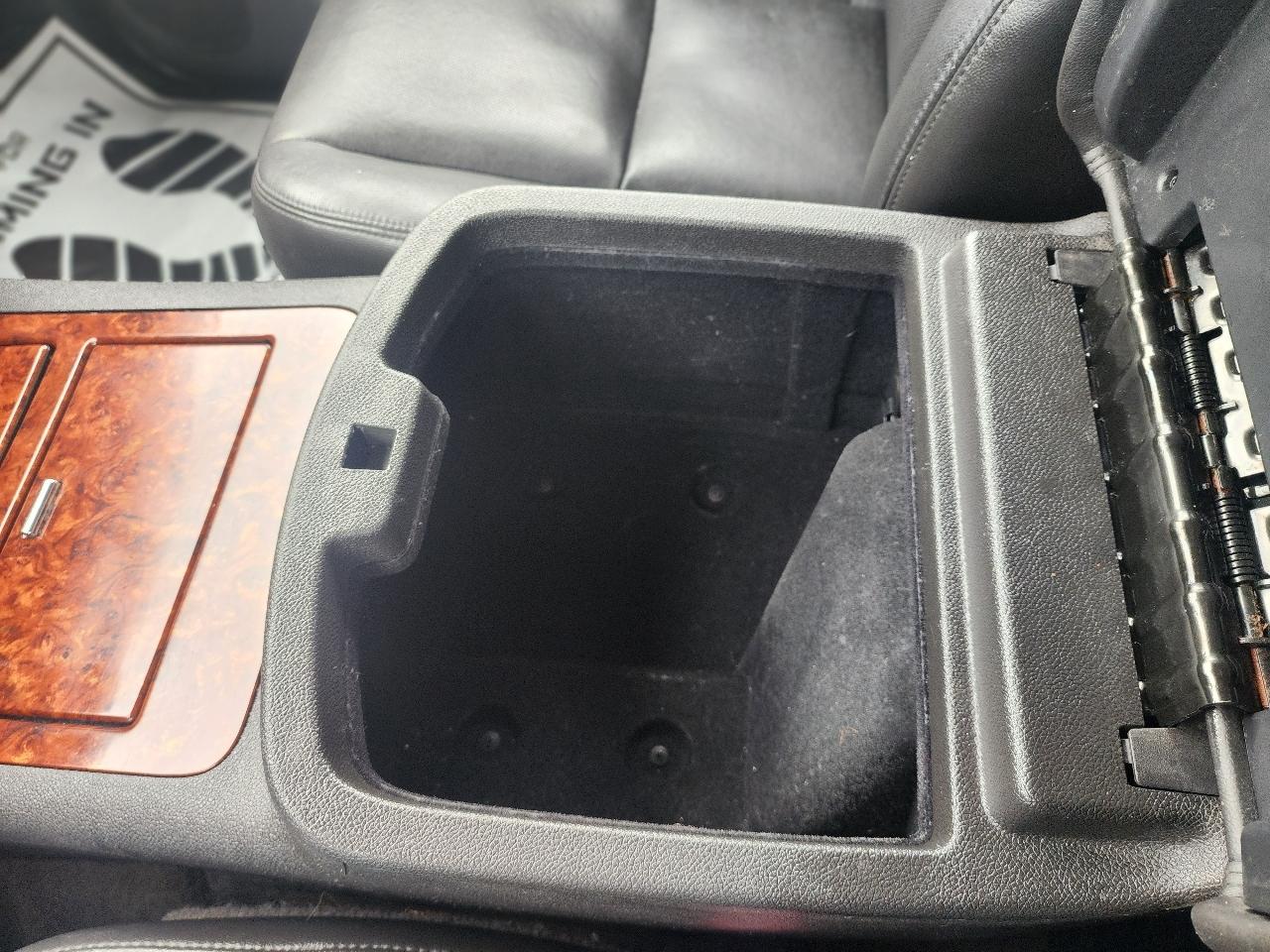 Chevrolet Avalanche LTZ 4WD 2010