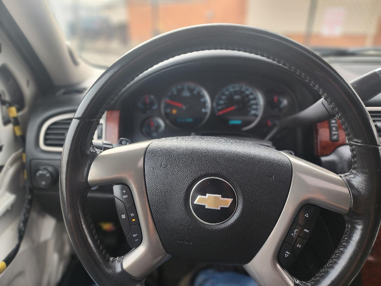 Chevrolet Avalanche LTZ 4WD 2010