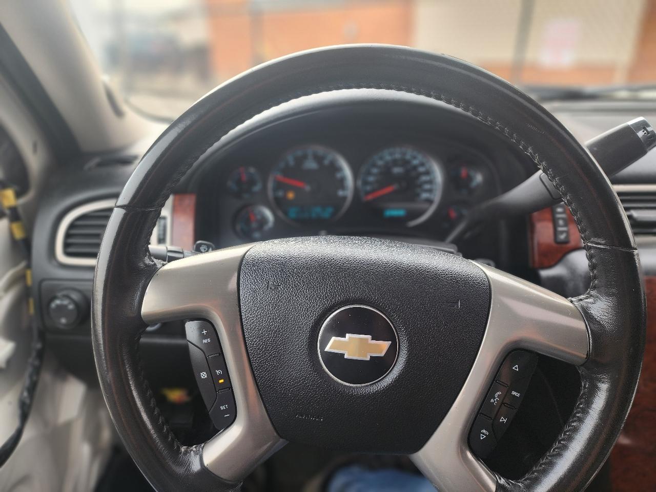 Chevrolet Avalanche LTZ 4WD 2010