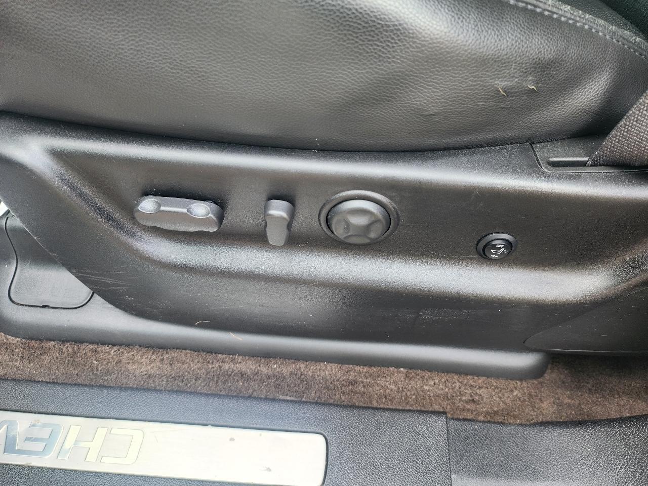 Chevrolet Avalanche LTZ 4WD 2010