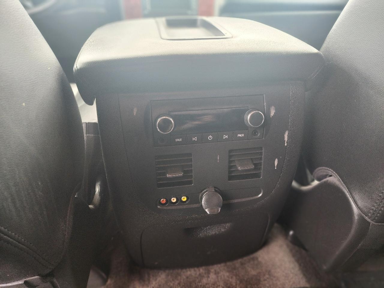 Chevrolet Avalanche LTZ 4WD 2010