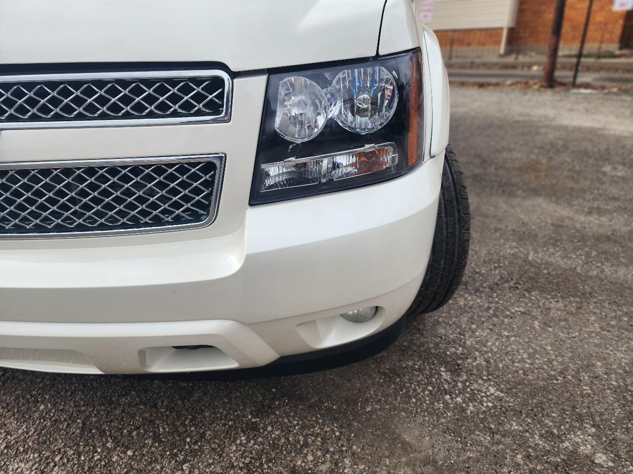 Chevrolet Avalanche LTZ 4WD 2010