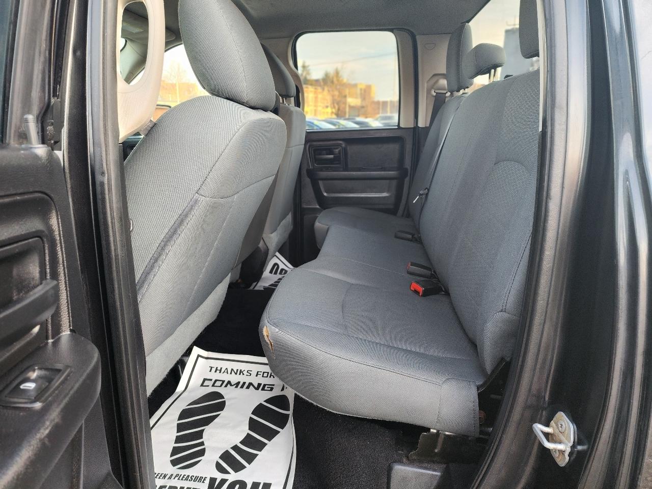 RAM 1500 Tradesman Quad Cab 4WD 2016