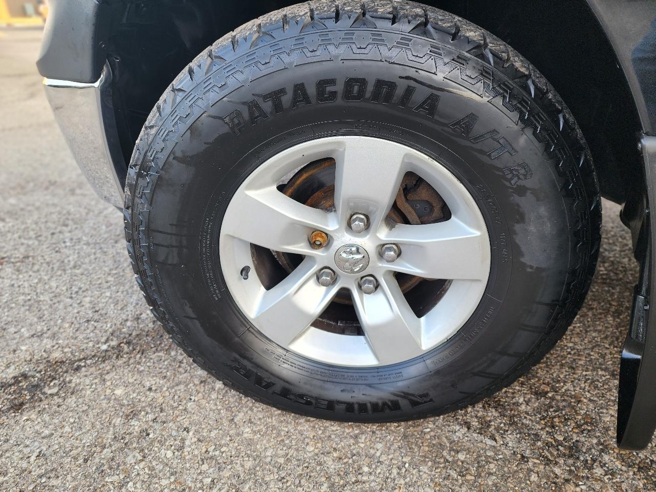 RAM 1500 Tradesman Quad Cab 4WD 2016