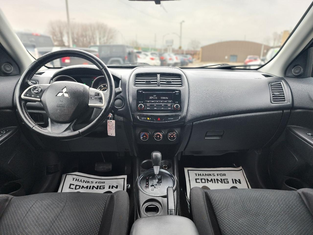 Mitsubishi Outlander Sport ES 2WD 2015