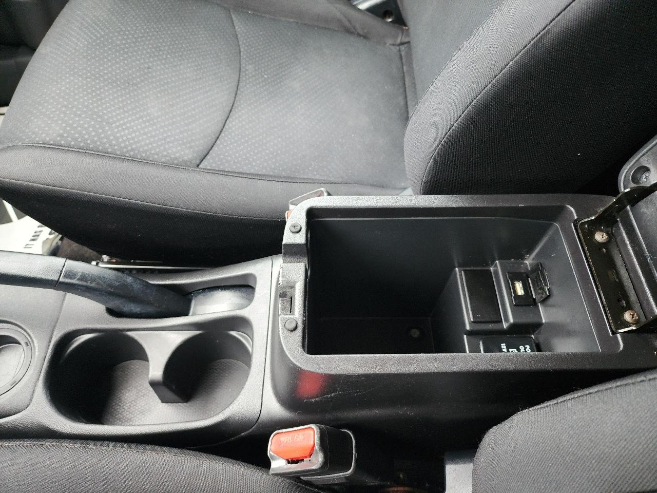 Mitsubishi Outlander Sport ES 2WD 2015