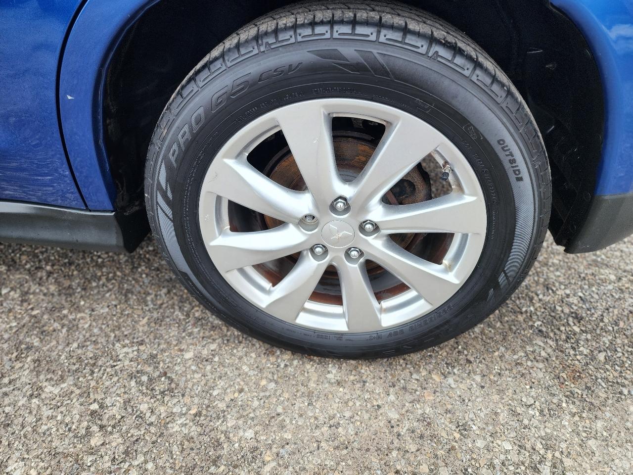 Mitsubishi Outlander Sport ES 2WD 2015