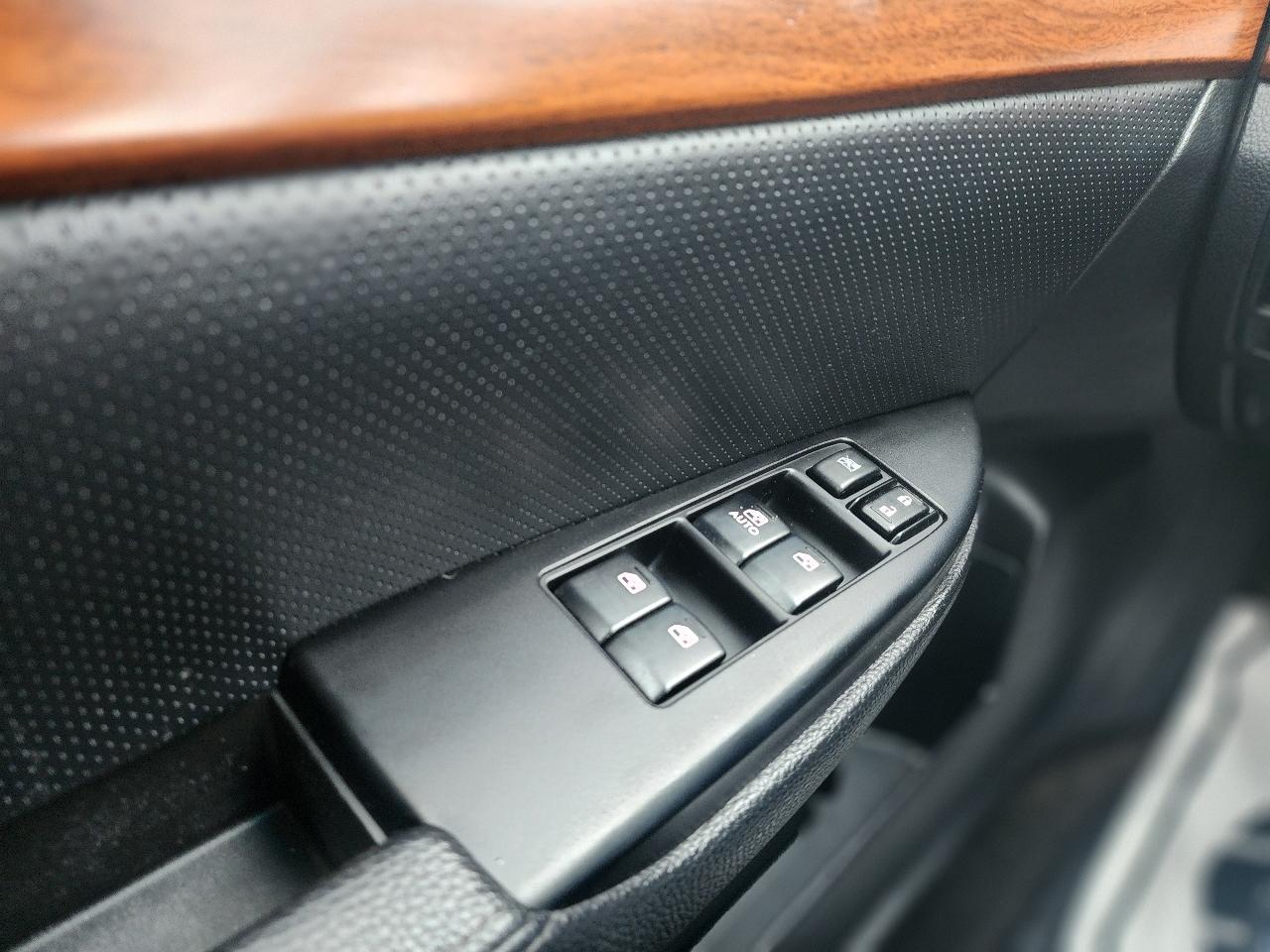 Subaru Outback 2.5i Limited 2014