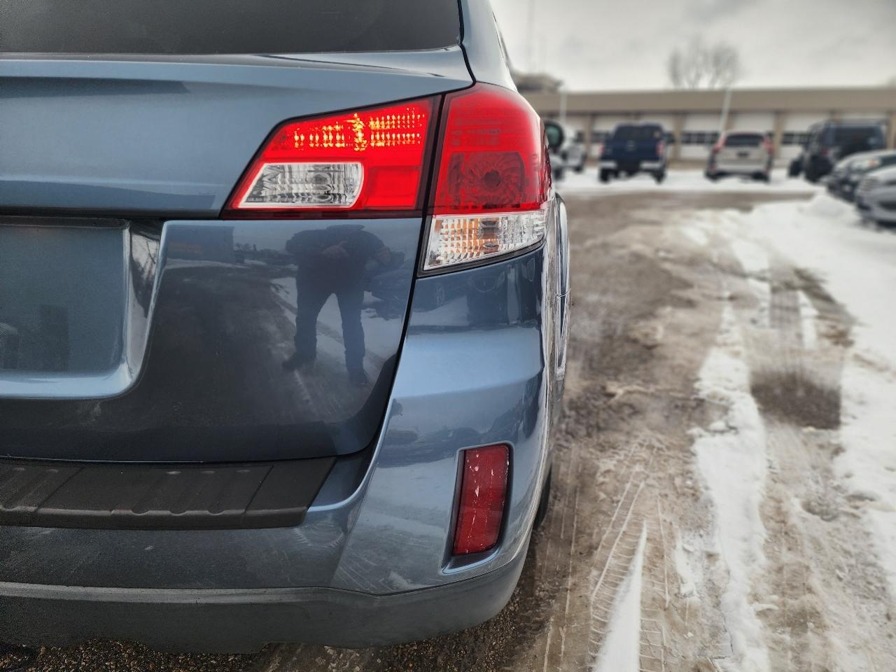 Subaru Outback 2.5i Limited 2014