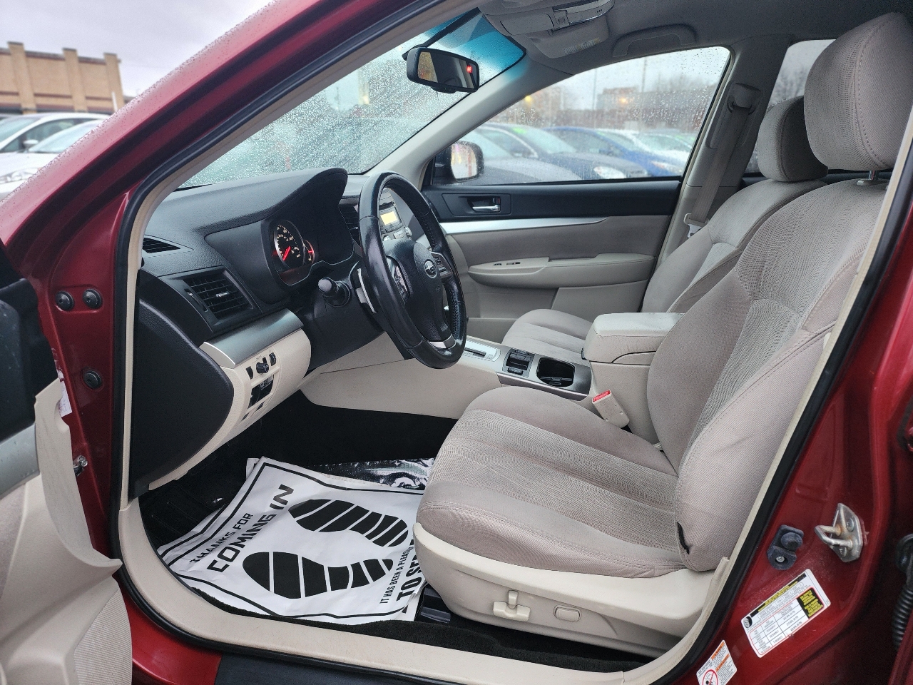 Subaru Outback 2.5i Premium 2013