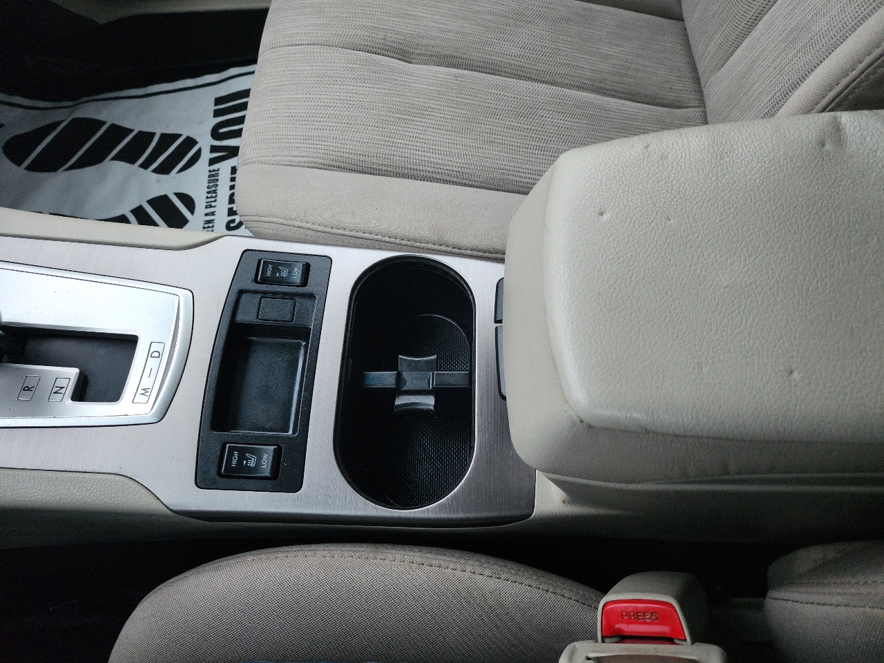 Subaru Outback 2.5i Premium 2013