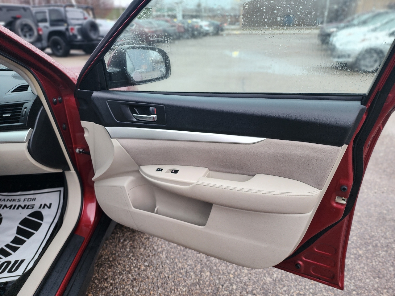 Subaru Outback 2.5i Premium 2013