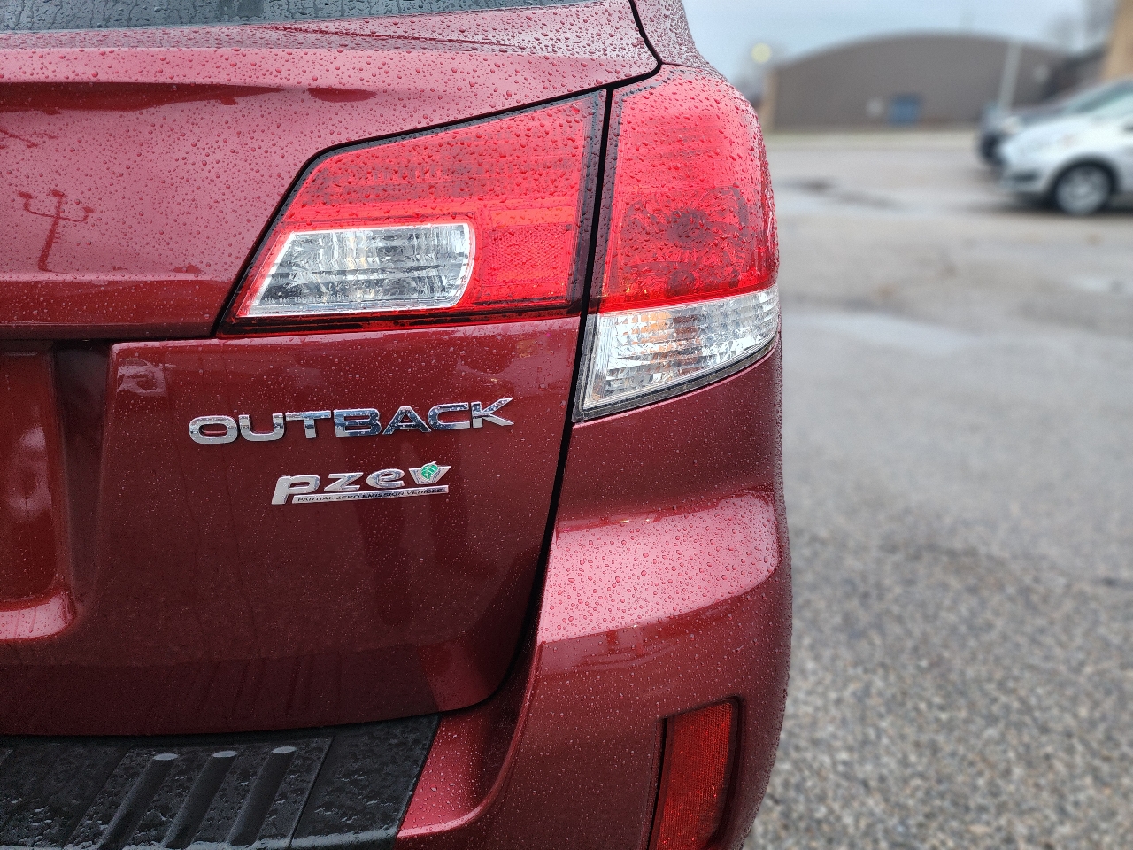 Subaru Outback 2.5i Premium 2013