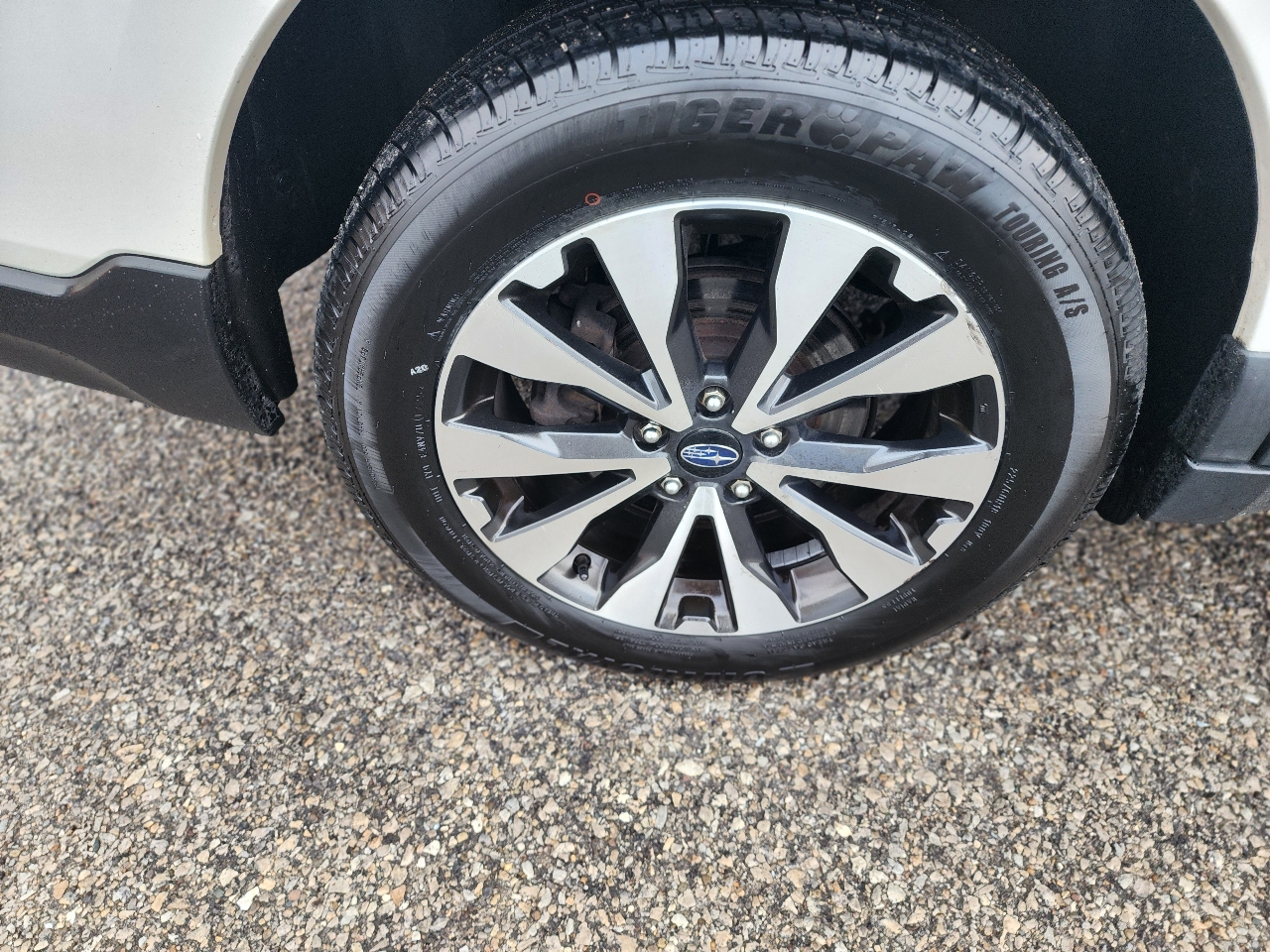 Subaru Outback 2.5i Limited 2017