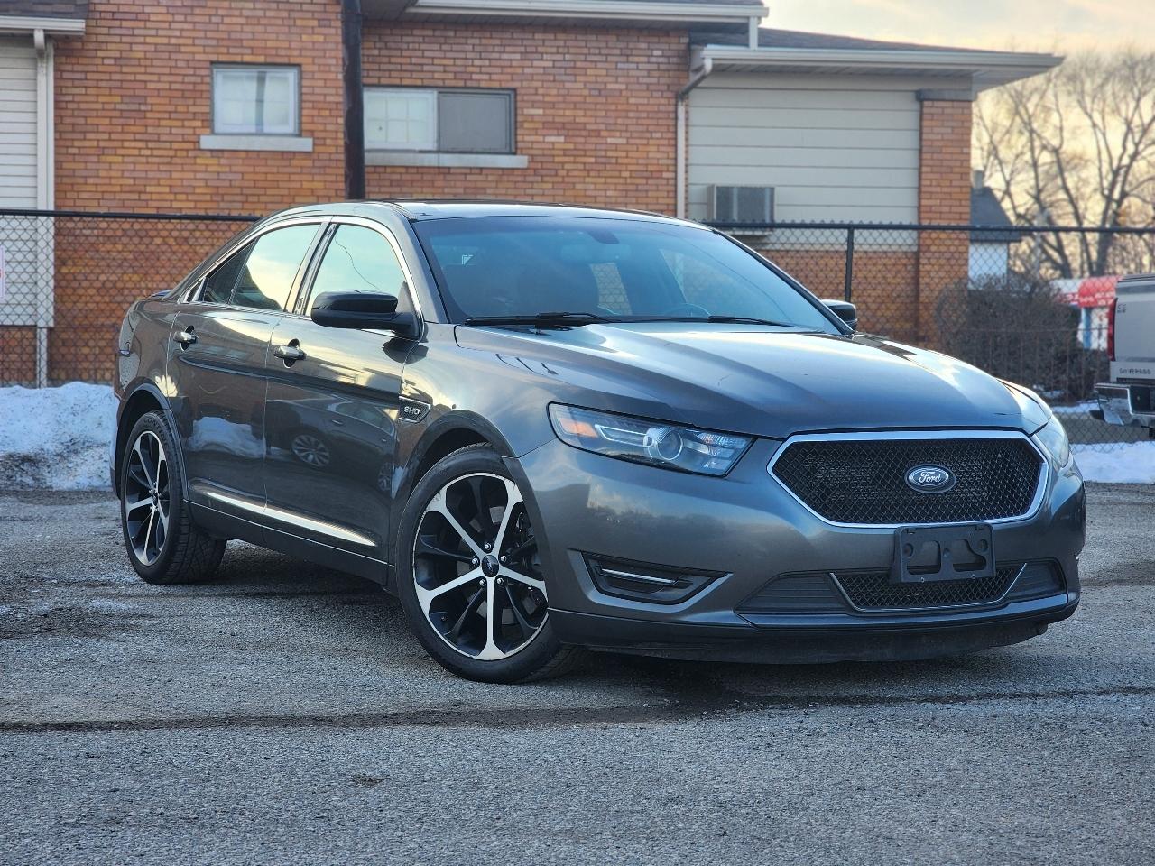 Ford Taurus SHO AWD 2016