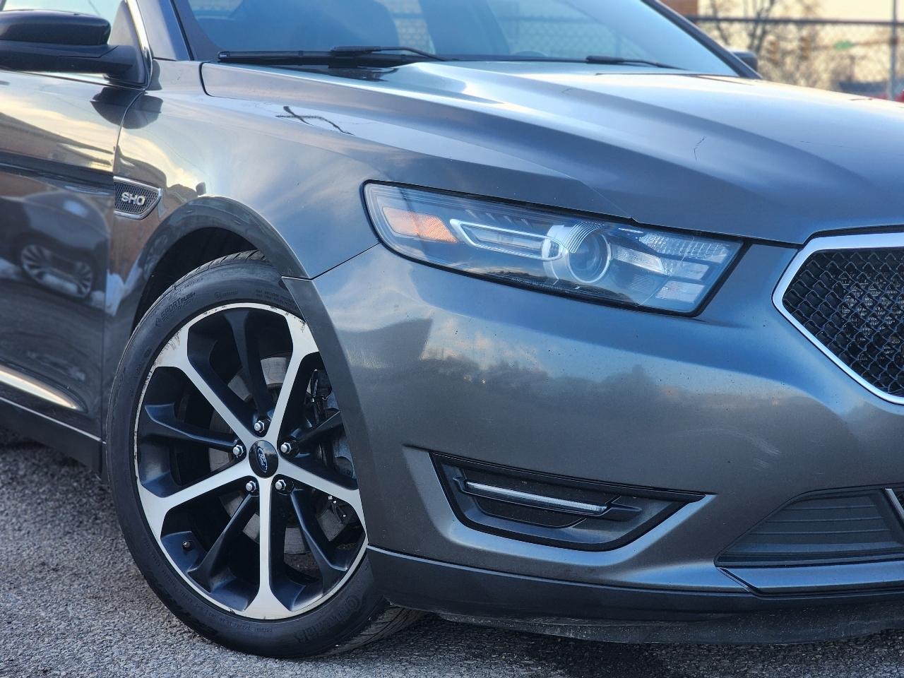Ford Taurus SHO AWD 2016