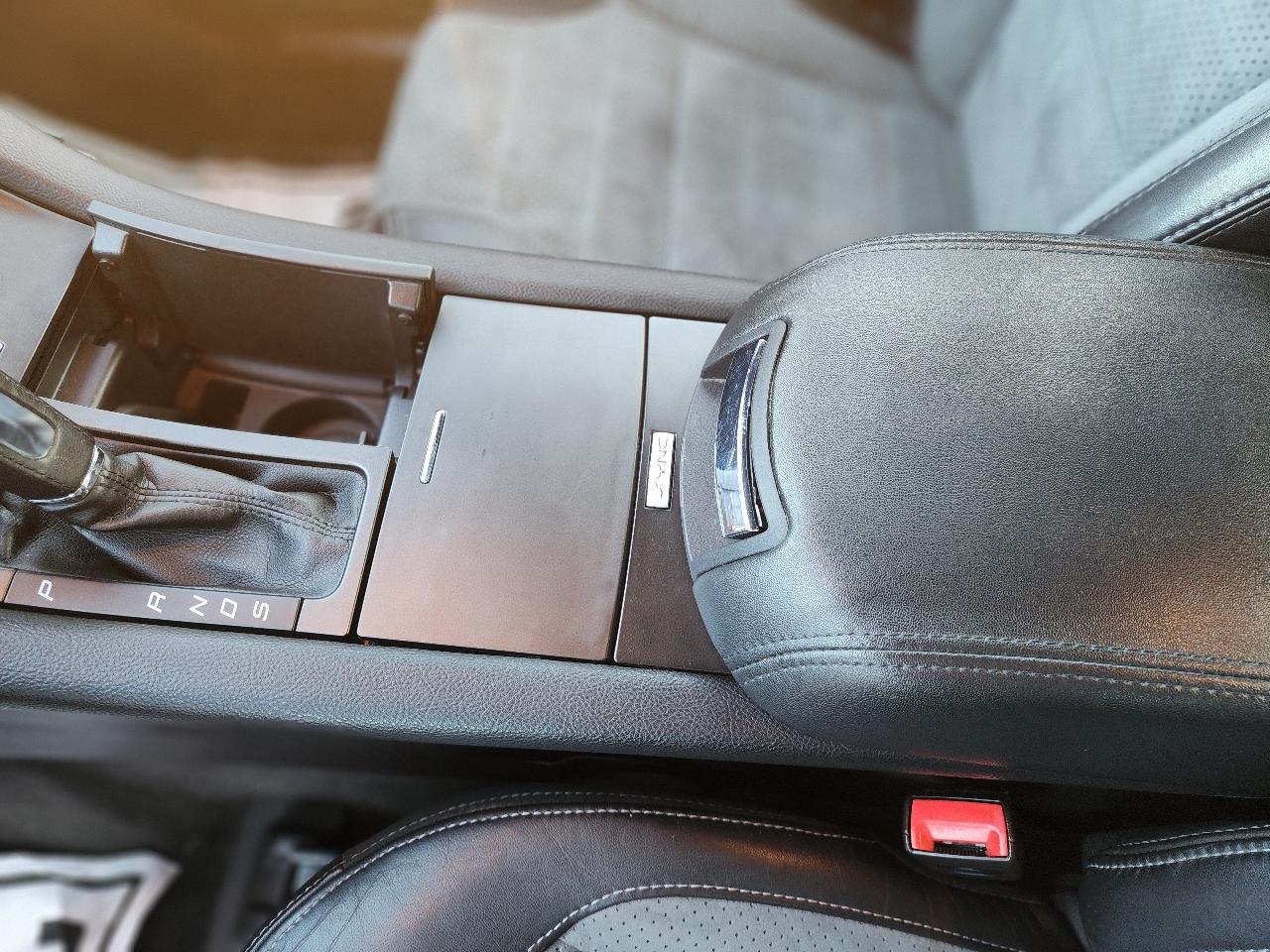 Ford Taurus SHO AWD 2016