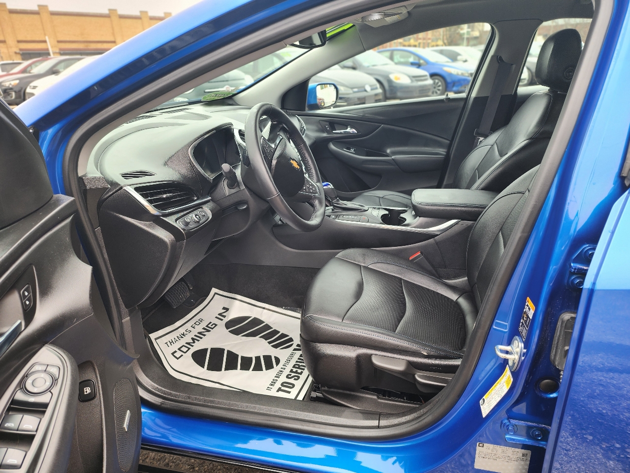 Chevrolet Volt Premier w/ Standard Emission Package 2017