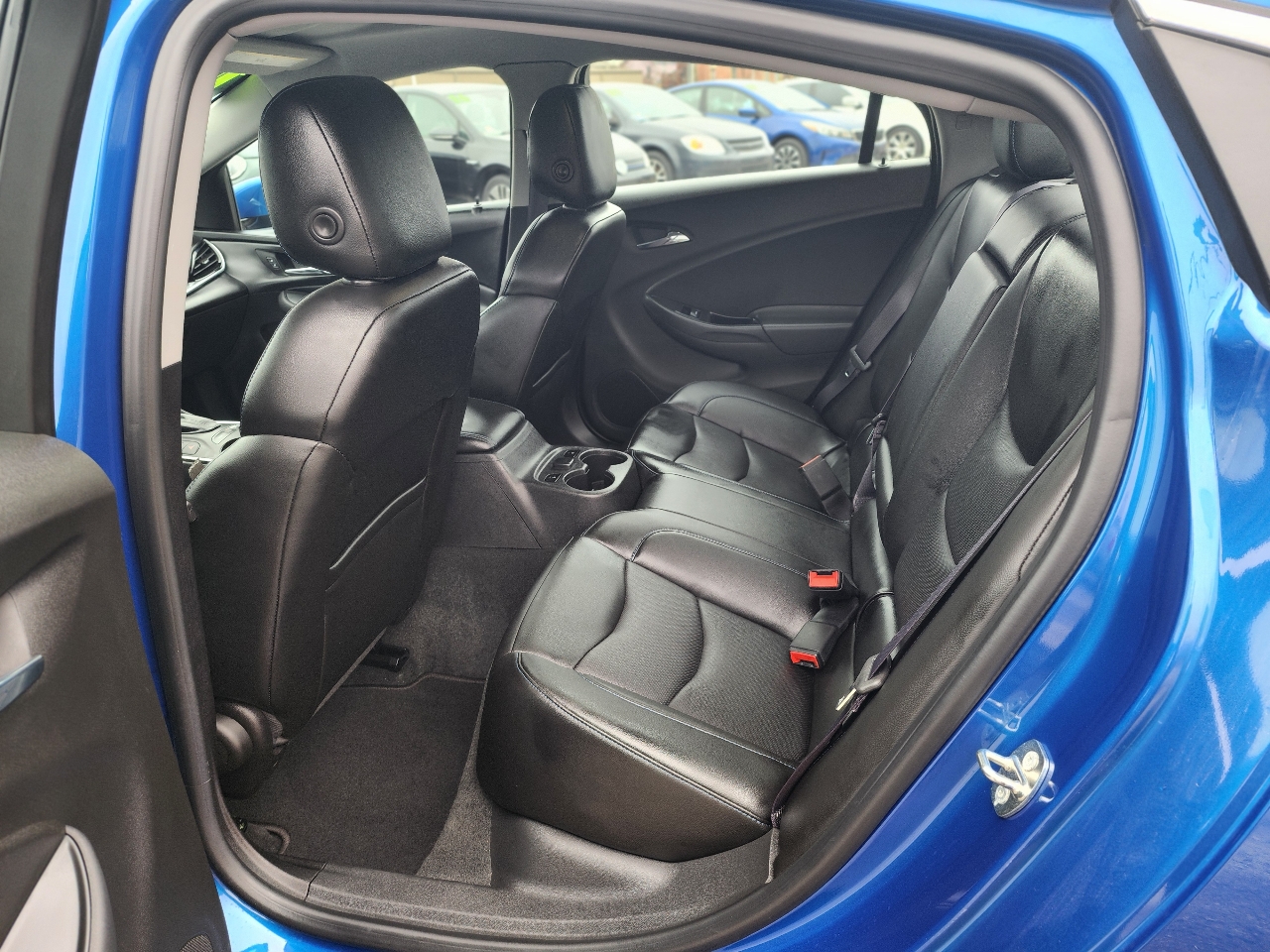 Chevrolet Volt Premier w/ Standard Emission Package 2017