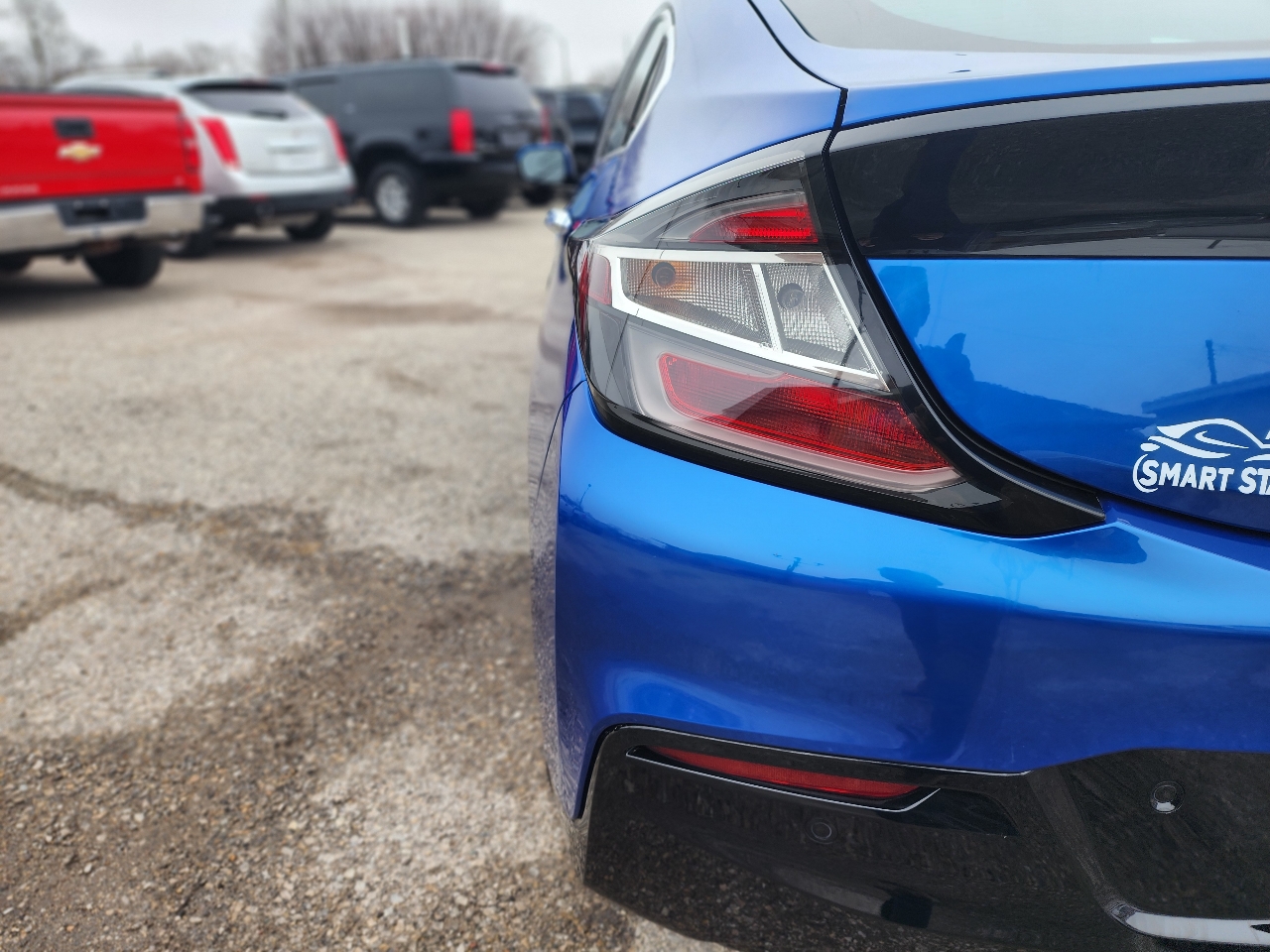 Chevrolet Volt Premier w/ Standard Emission Package 2017