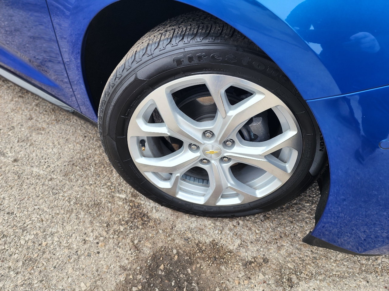 Chevrolet Volt Premier w/ Standard Emission Package 2017