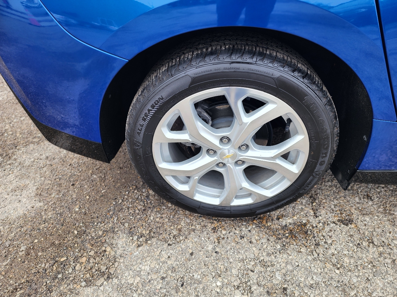 Chevrolet Volt Premier w/ Standard Emission Package 2017