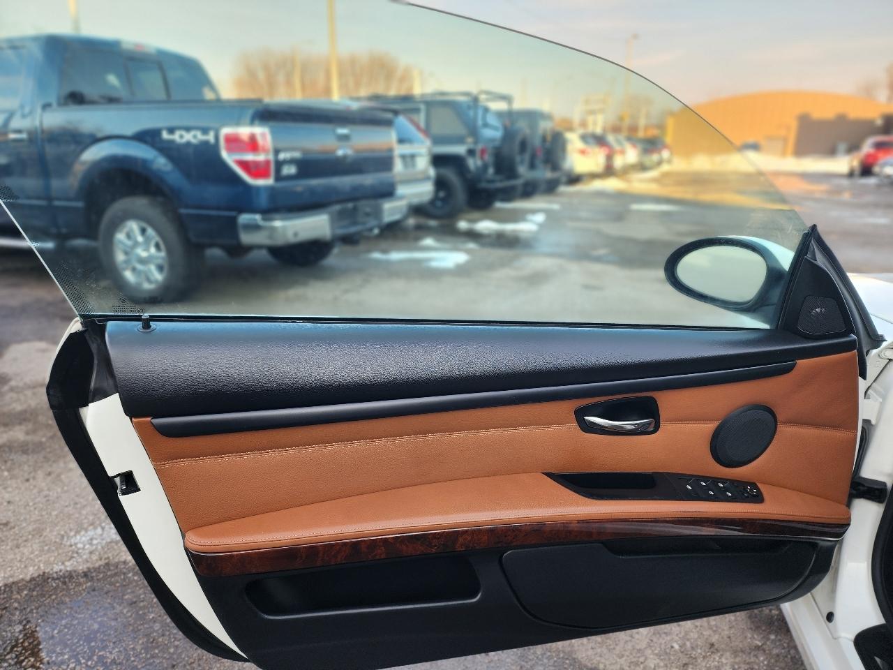 BMW 3-Series 335i Convertible 2007