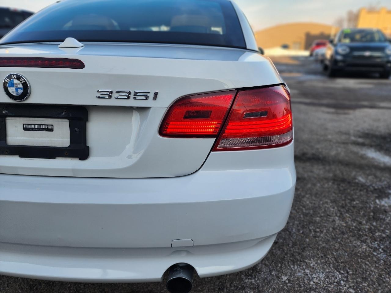 BMW 3-Series 335i Convertible 2007