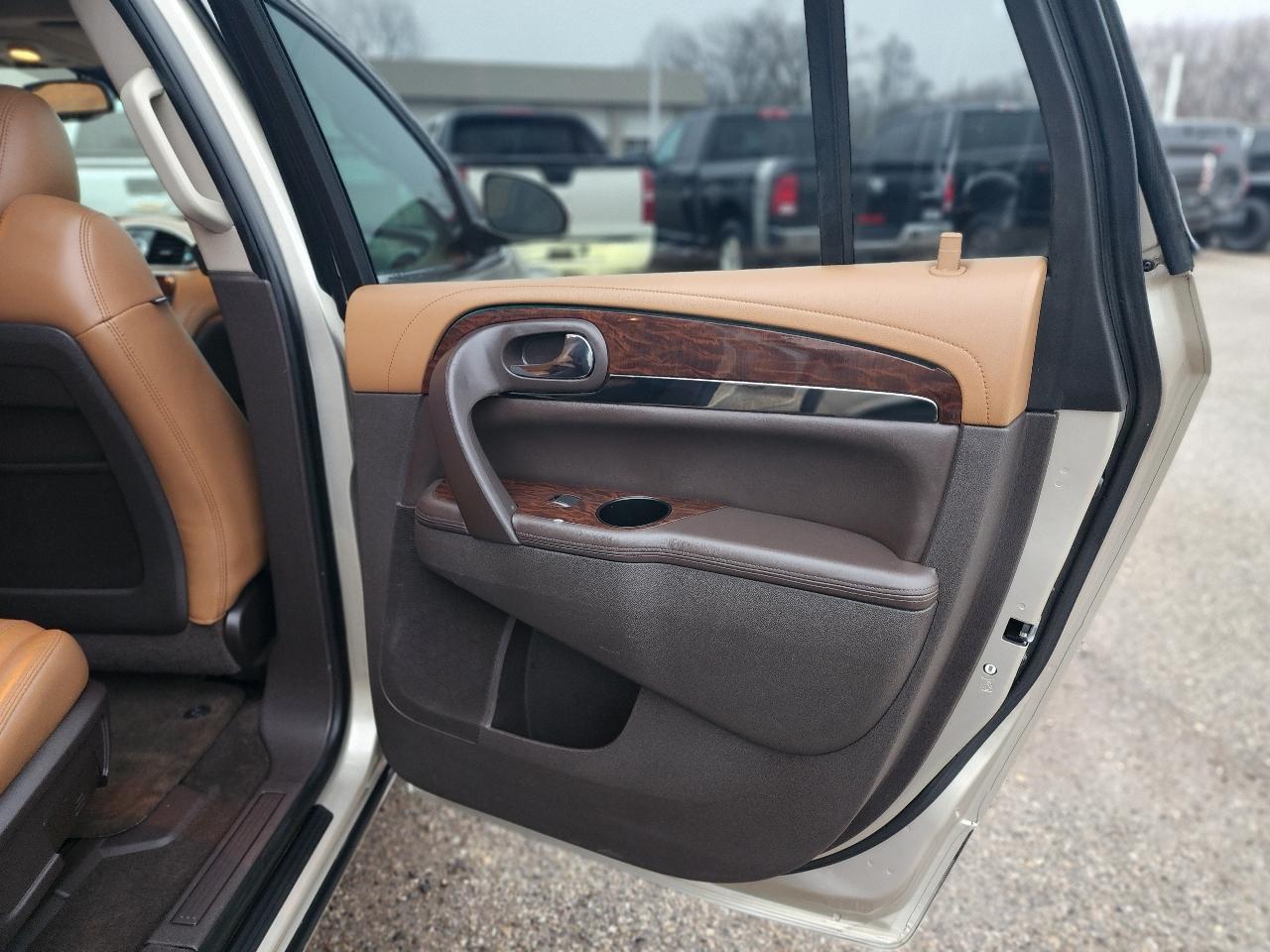 Buick Enclave Premium FWD 2016