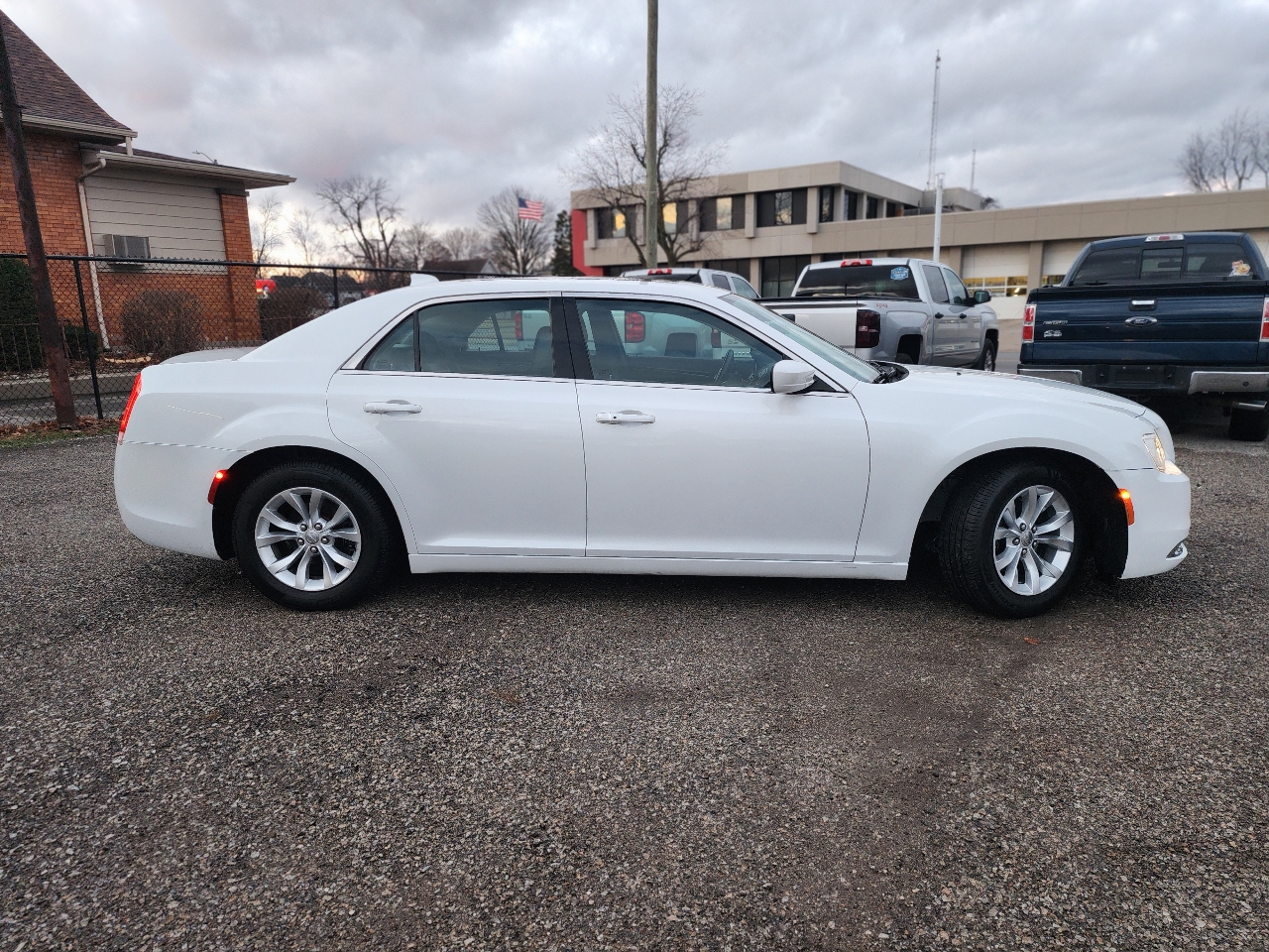 Chrysler 300 Limited RWD 2015