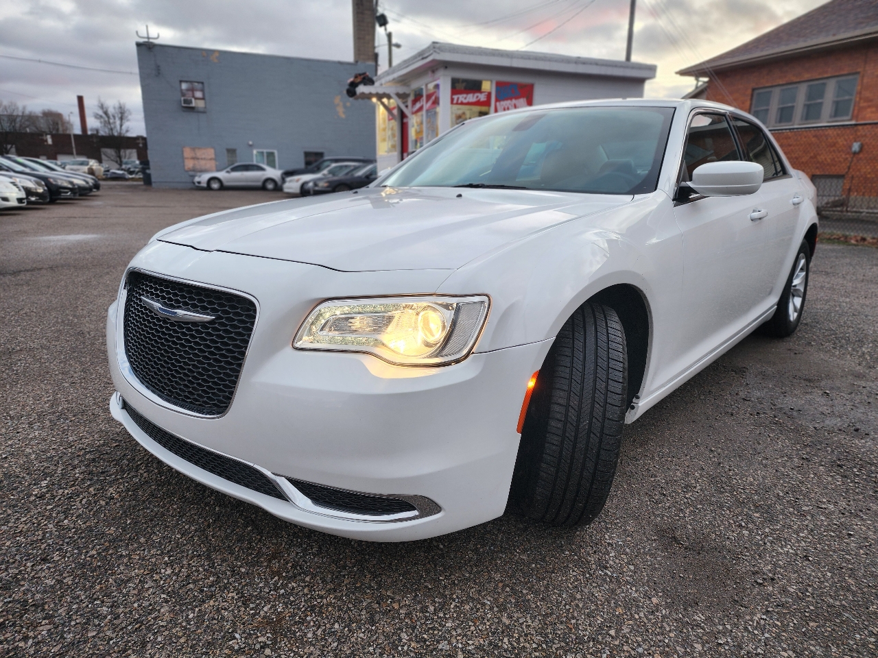 Chrysler 300 Limited RWD 2015