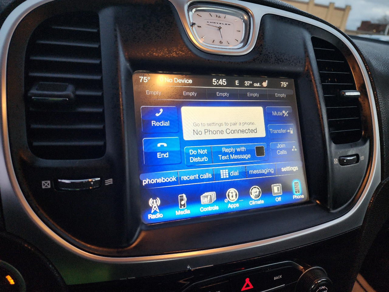 Chrysler 300 Limited RWD 2015