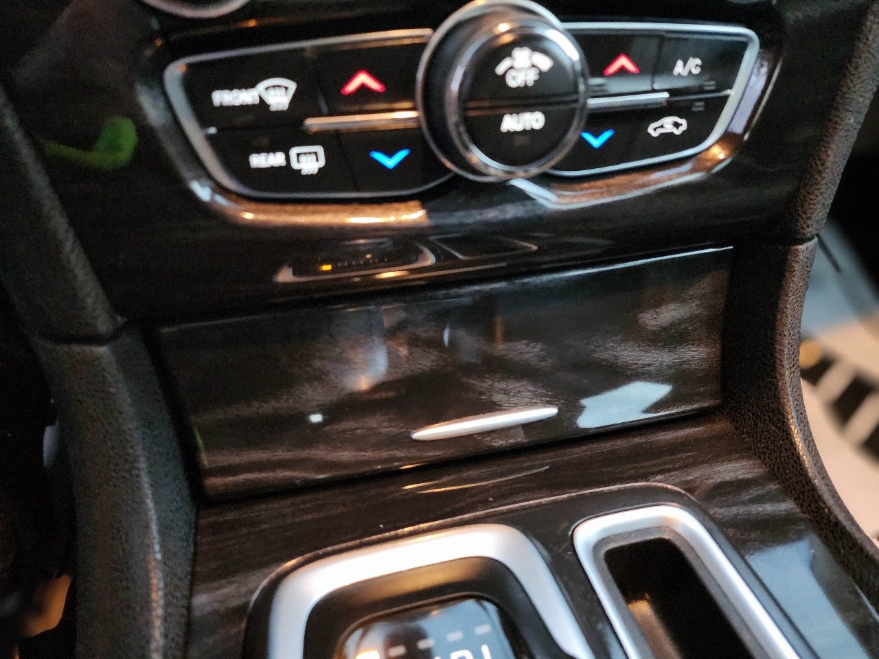 Chrysler 300 Limited RWD 2015