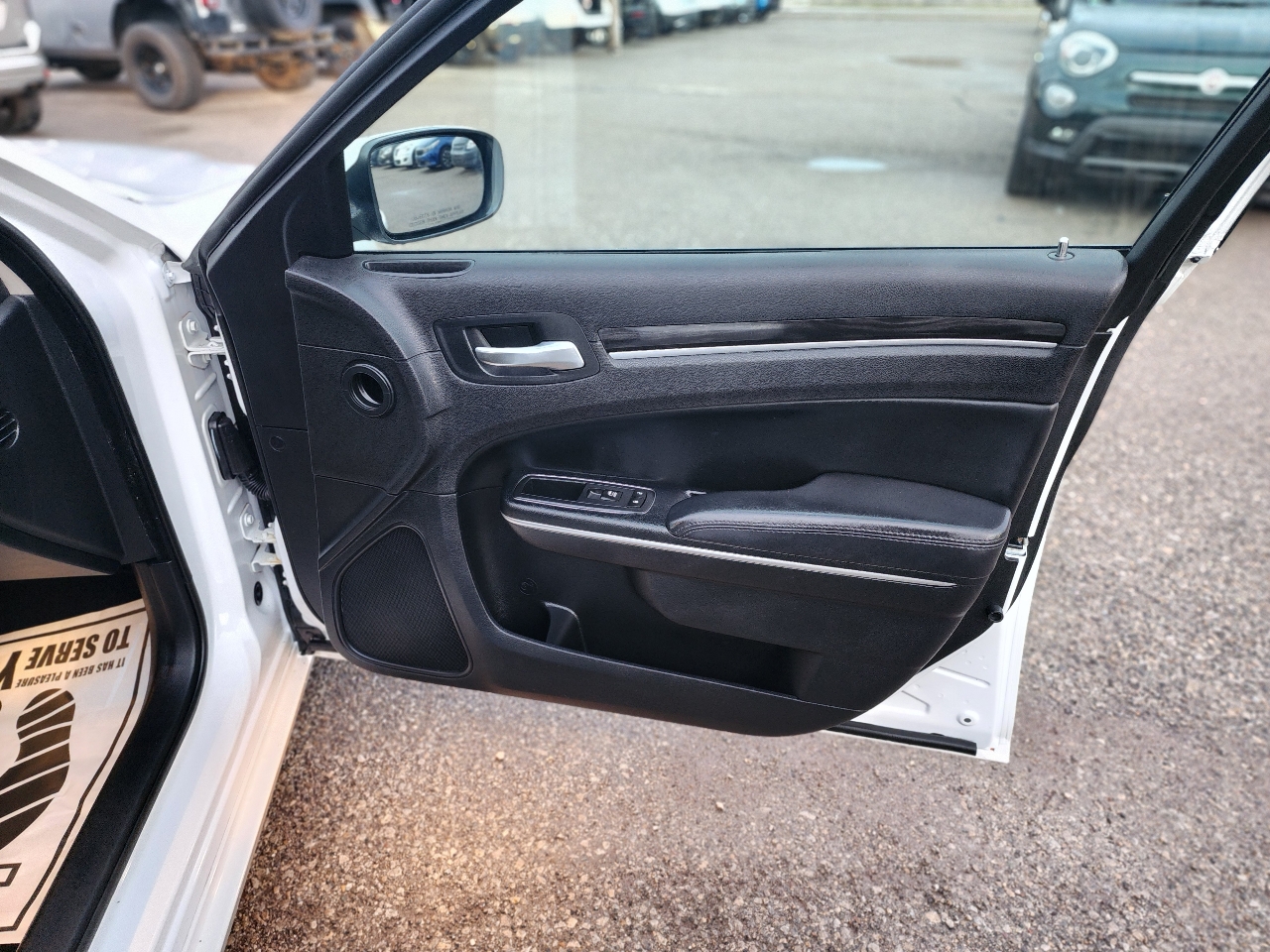 Chrysler 300 Limited RWD 2015