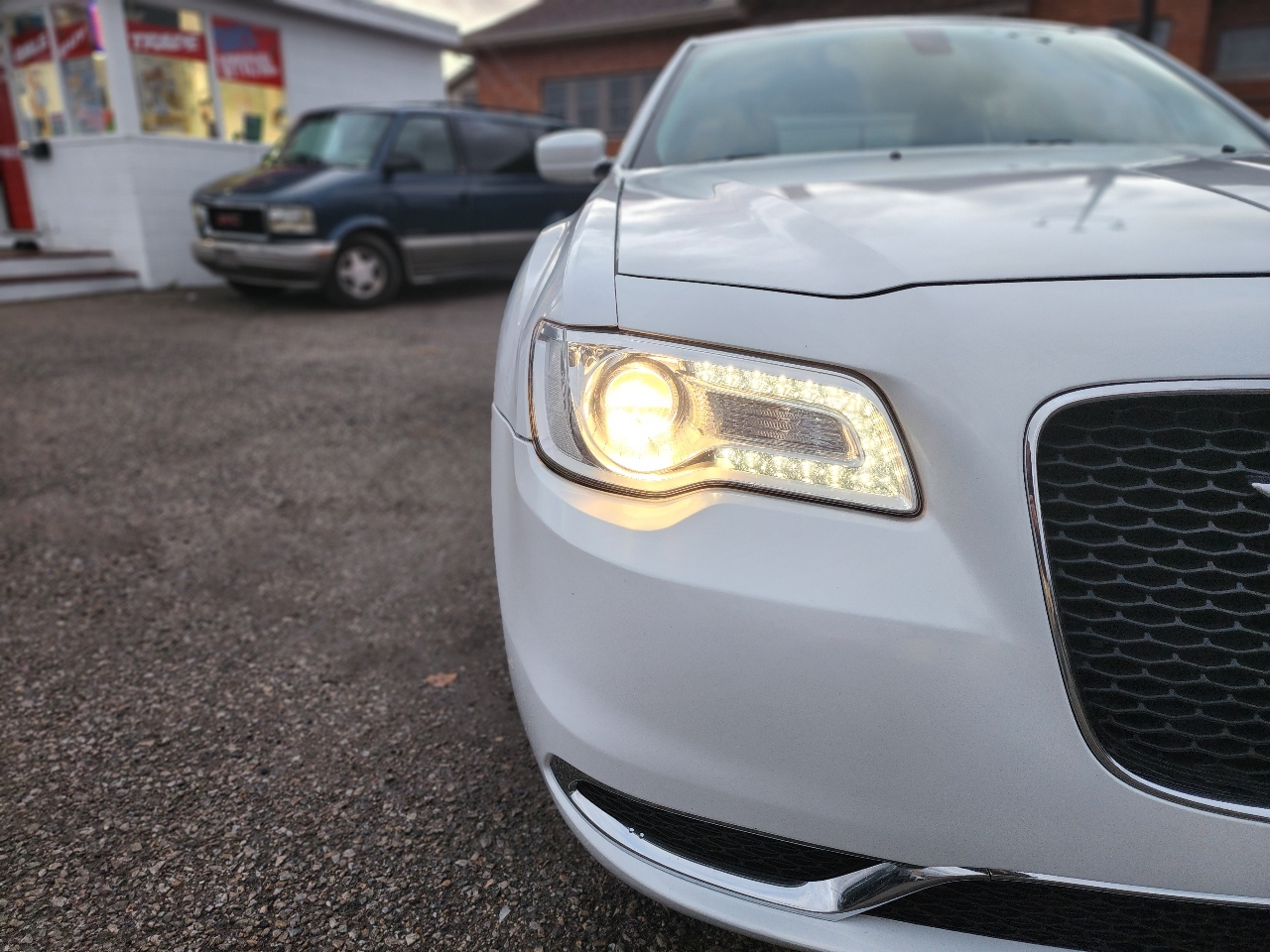 Chrysler 300 Limited RWD 2015