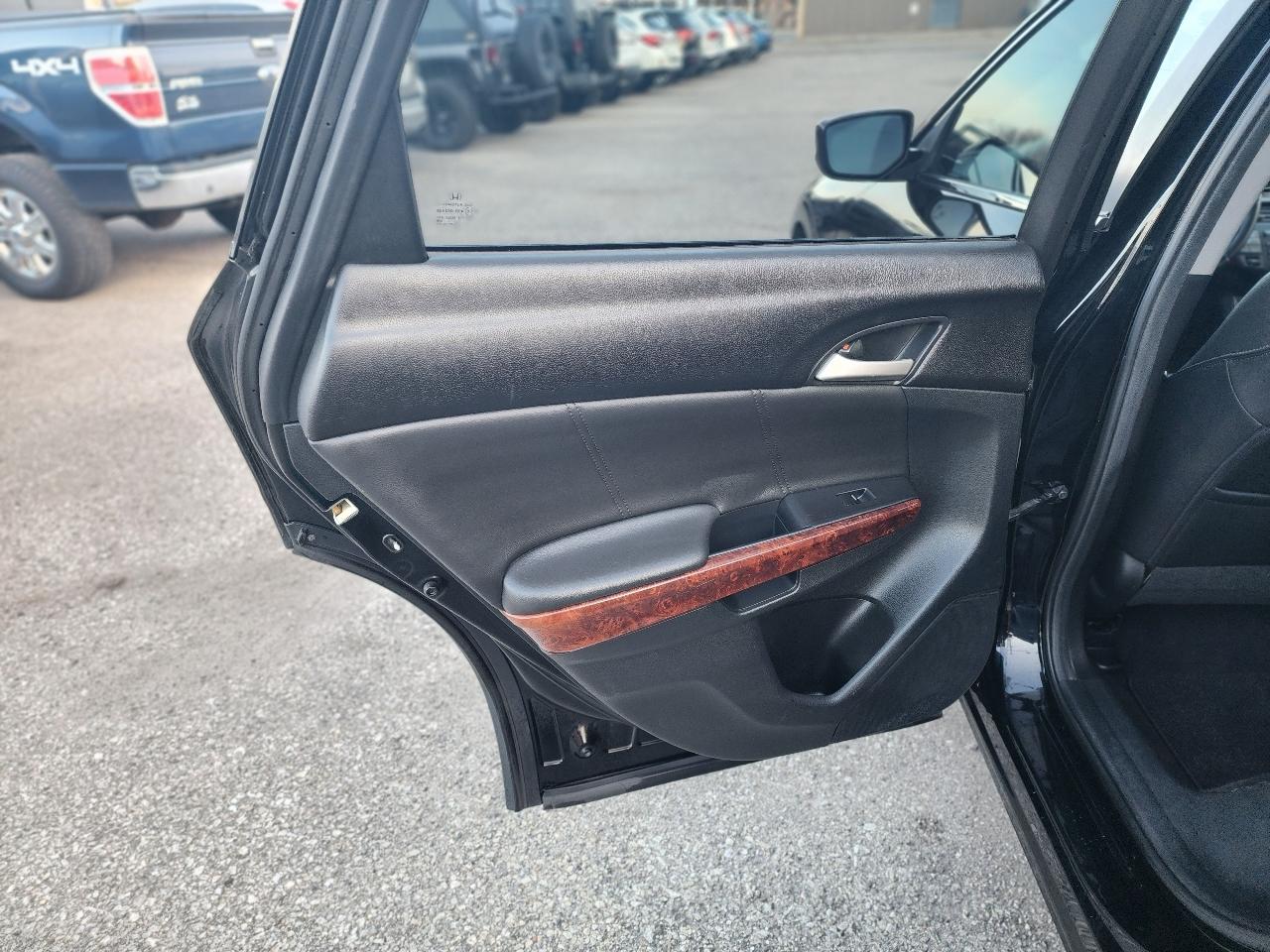 Honda Crosstour EX-L 2WD 2012