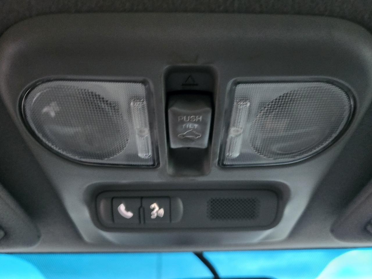 Mitsubishi Galant ES 2012