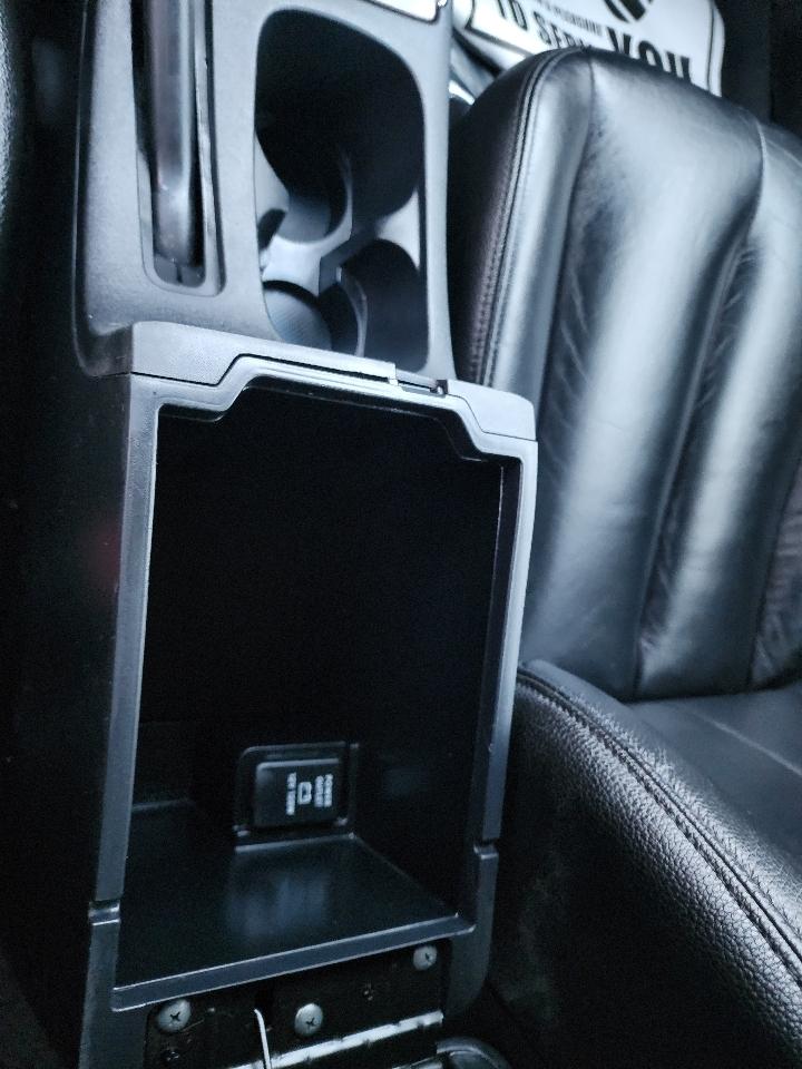 Mitsubishi Galant ES 2012