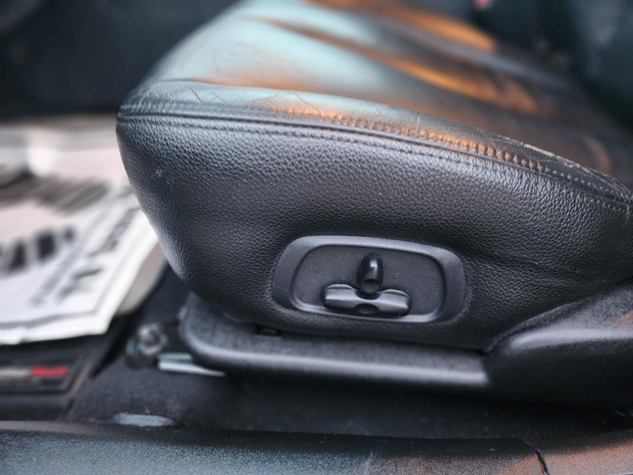 Mitsubishi Galant ES 2012