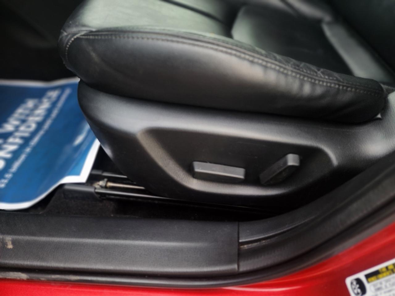 Mazda MAZDA3 i Touring AT 4-Door 2017